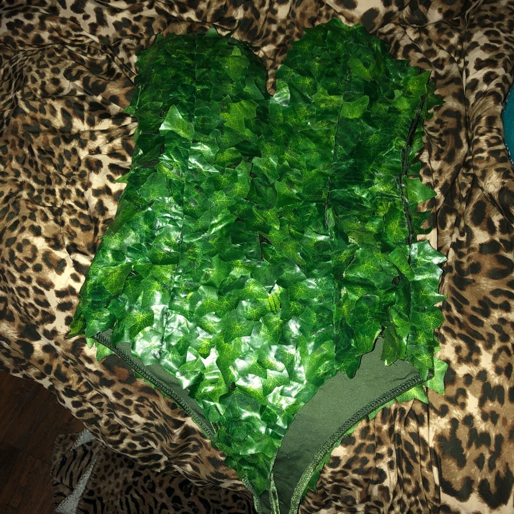 Poison Ivy Costume/Cosplay